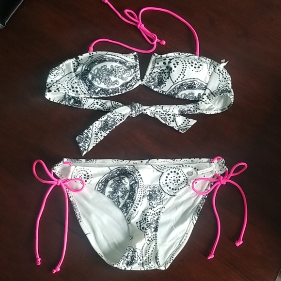 American Eagle Outfitters Other - American Eagle Bikini. NEW with Tags